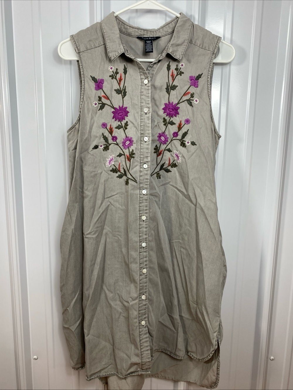 Terre Bleue Women's Grey Shirt Dress Medium Button Up Collar Floral Embroidered